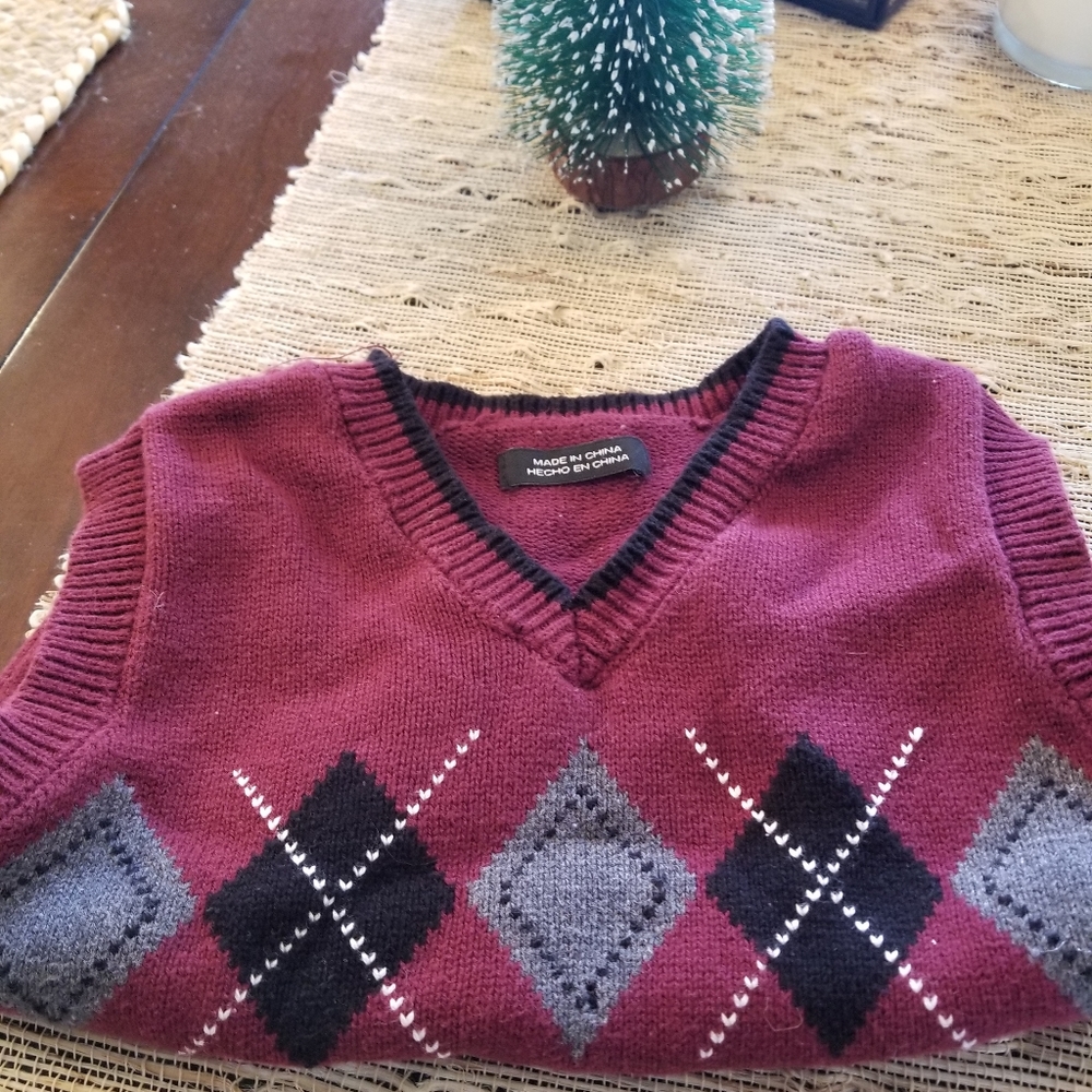Boys vest , perfect for Holiday pictures 2/3 t